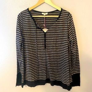NWT Umgee black and grey Striped Shirt Size S